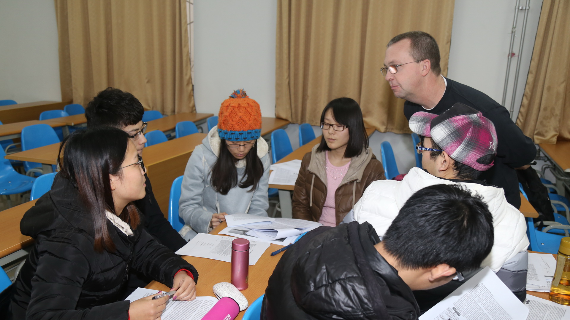 《Research Methodology and Scientific Writing》课堂小组讨论2