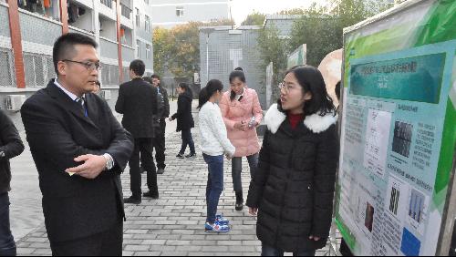 评委观看